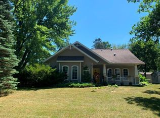 411 S Donnelly Ave, Litchfield, MN 55355