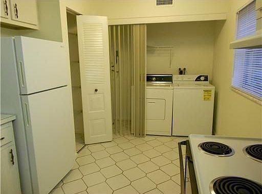 2nd image of 17 Willowbrook Ln APT 101