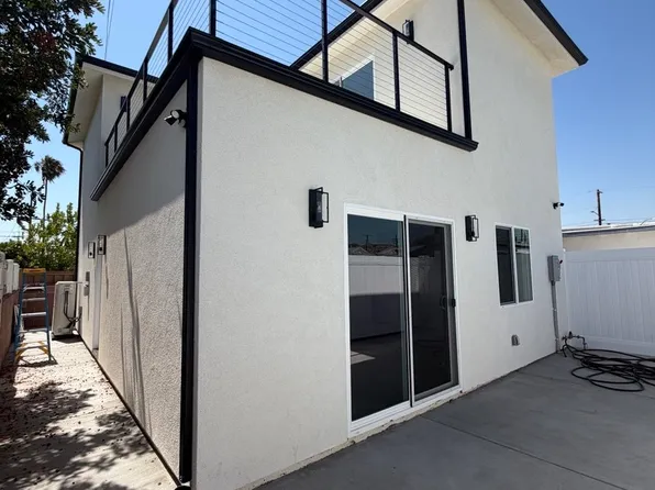 10834 Stagg St, Sun Valley, CA 91352