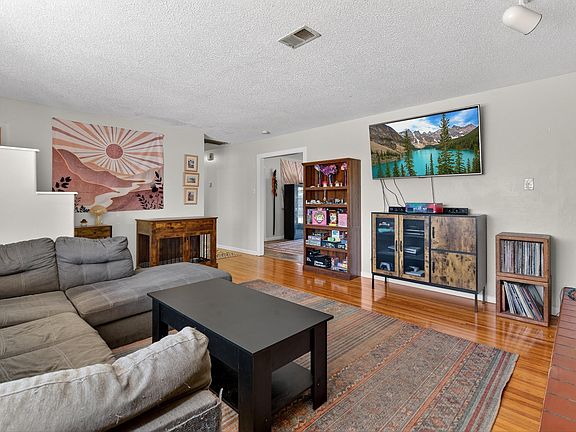 5th image of 8311 Roma Ave NE