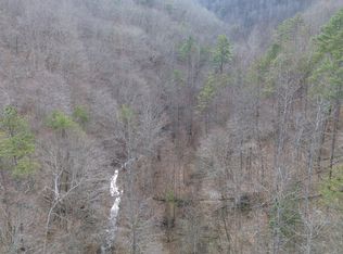 237A Meatscaffold Rd, Jackson, KY 41339