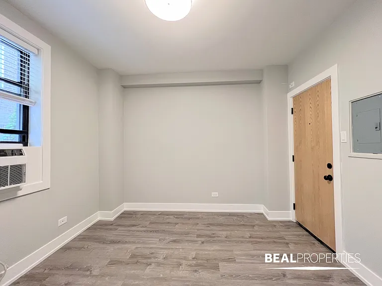 505 West Belmont Ave — Photo 42