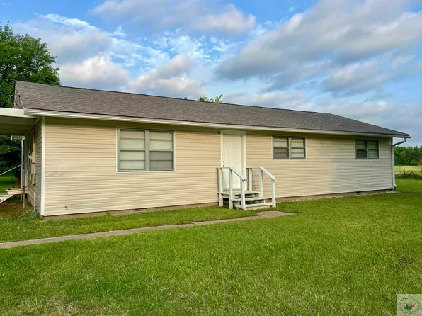 518 W Walters Blvd, New Boston, TX 75570