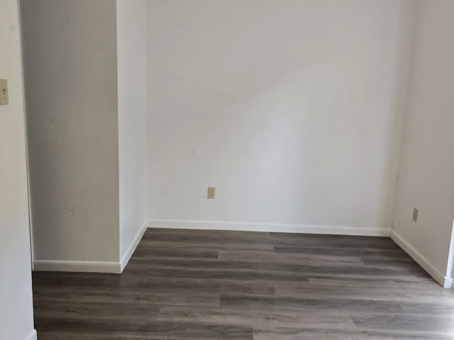 2 bed, 1.5 bath, 900 sqft, $1,500 — Photo 3