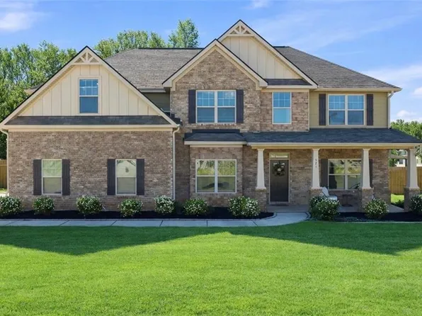321 Usher Ln, Locust Grove, GA 30248