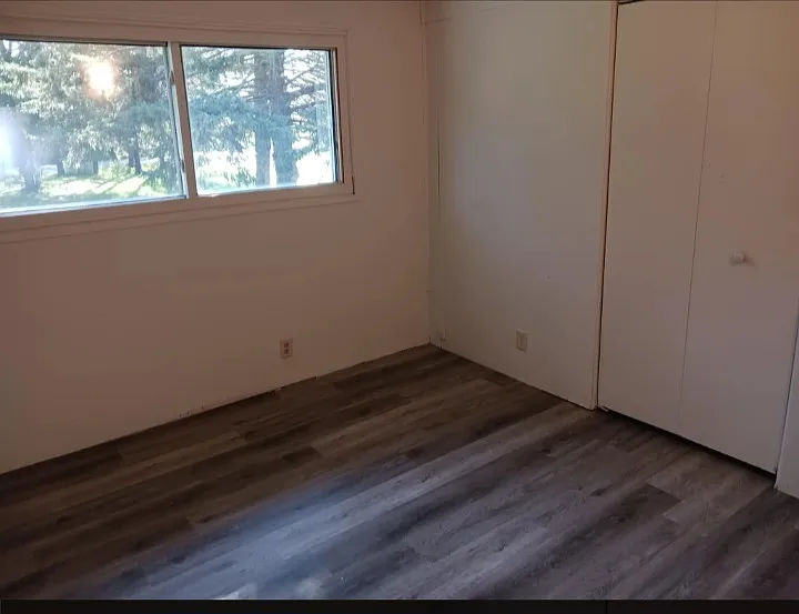 3 bed, 2000 sqft, $2,200 — Photo 3