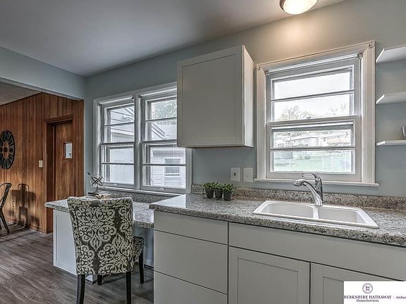 5th image of 6626 Sunshine Dr