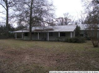 17261 Charlton Rd, Baker, LA 70714