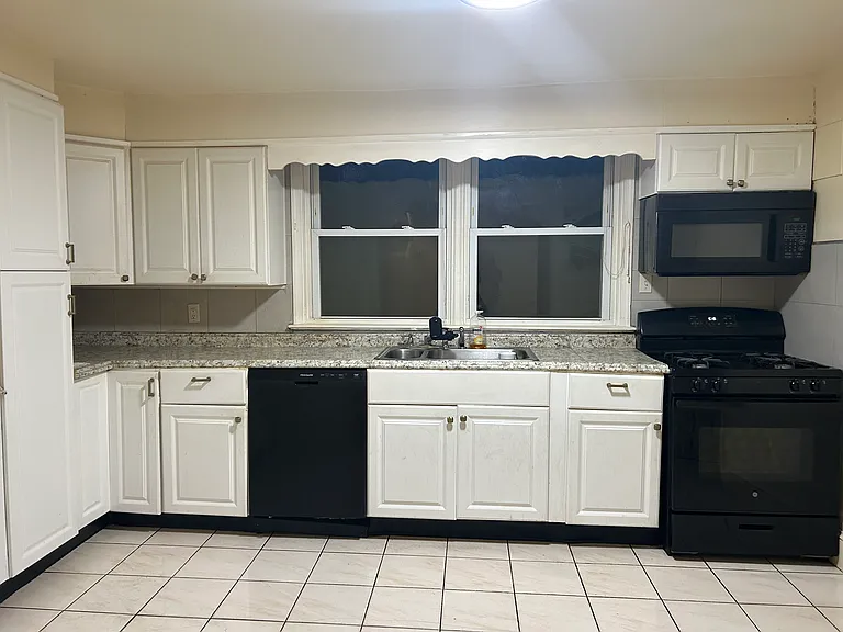15 Minor Ave #1 — Photo 17