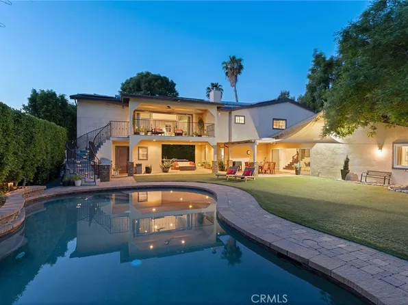 22702 Califa St, Woodland Hills, CA 91367