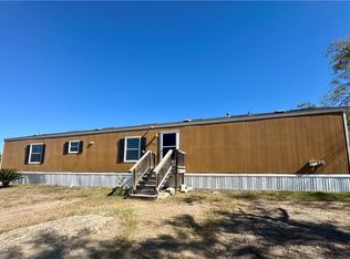 1708 Hill St, Three Rivers, TX 78071