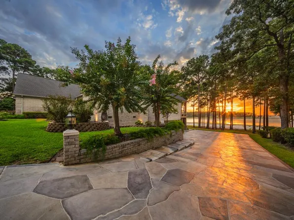 551 Crooked Branch Rd, Brookeland, TX 75931