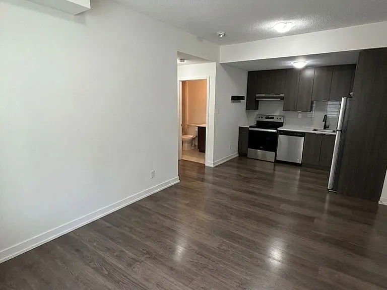 50 Orchid Place Dr #22 — Photo 3
