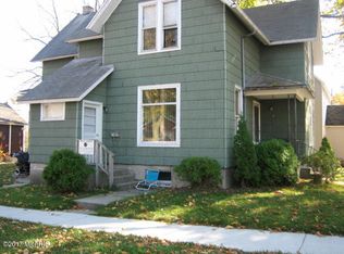 401 Sibben St, Manistee, MI 49660