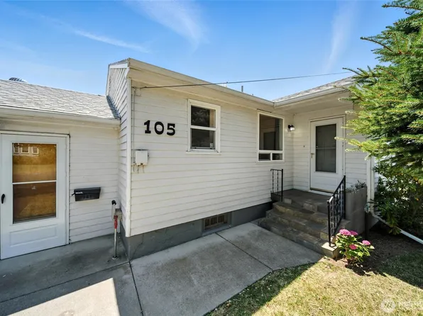 105 SW 13th Street, College Place, WA 99324