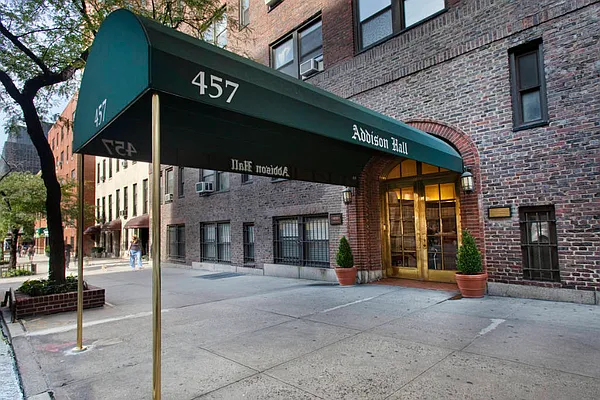 Sold by Bond New York | media 7