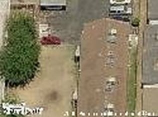 701 W Cambridge Ave APT 205, Fresno, CA 93705