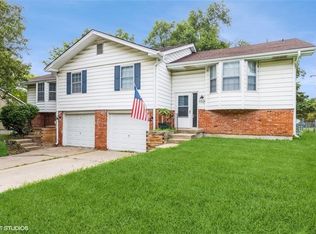 11522 E 75th St, Raytown, MO 64138