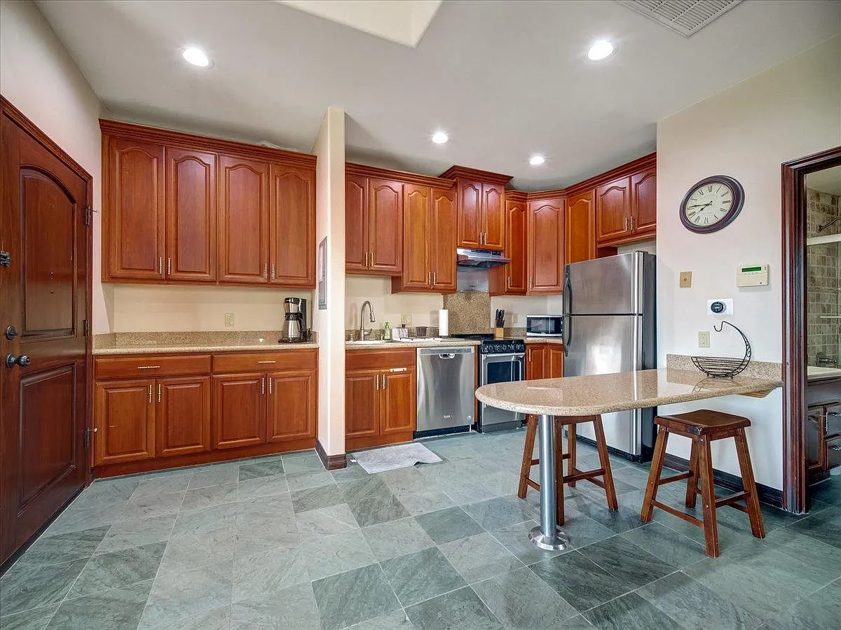 1 bed, $3,500 — Photo 4