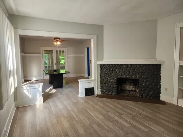 406 Andrews Park Blvd, Erie, PA 16511