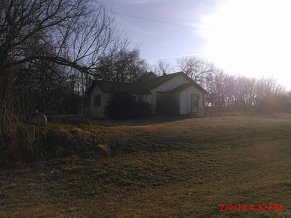 3rd image of 31394 E County Road 1555