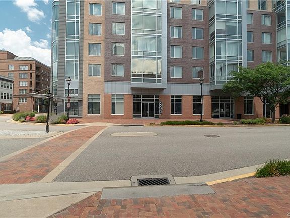 3rd image of 210 Rocketts Way Unit 304