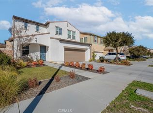 2101 Sunkist Dr, Santa Paula, CA 93060