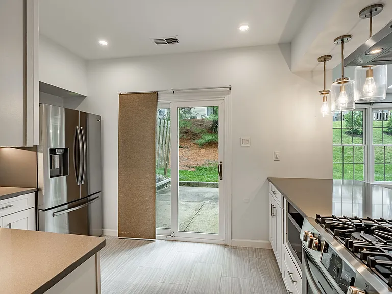 9 Oak Leaf Ln — Photo 9