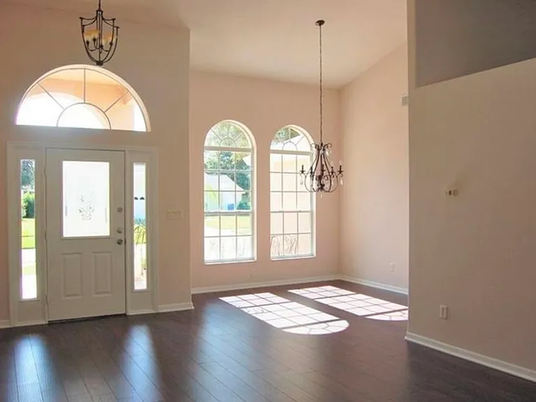 2117 Pekoe Ct — Photo 1