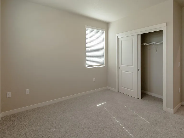 Abbey Creek Apartments — Photo 20