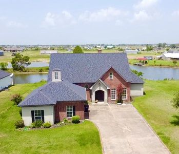 187 Indian Lake Dr, Lake Charles, LA, 70607
