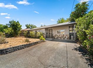 1104 2nd St, Redding, CA 96002