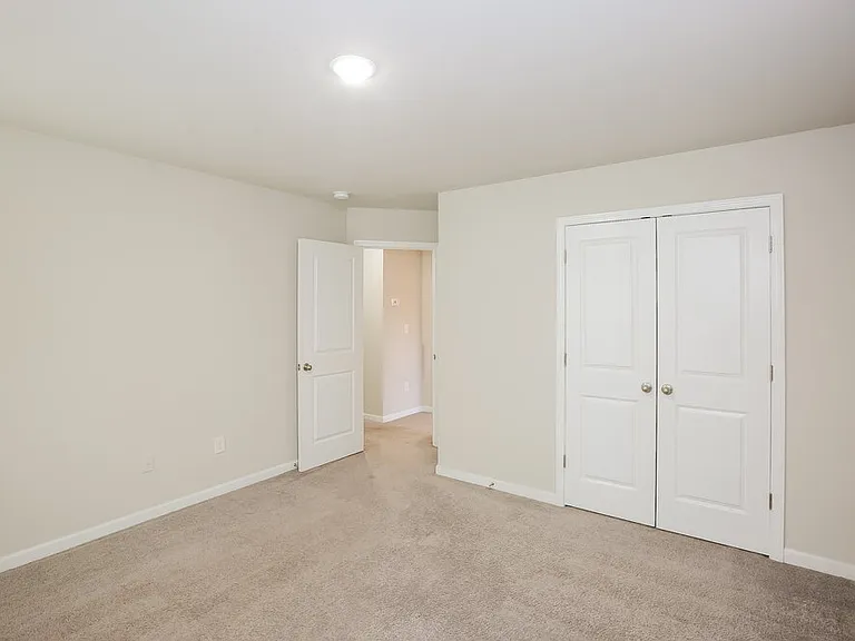 1019 Helms Rd — Photo 13