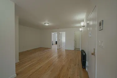 Rented by TM Realty Exchange Inc.