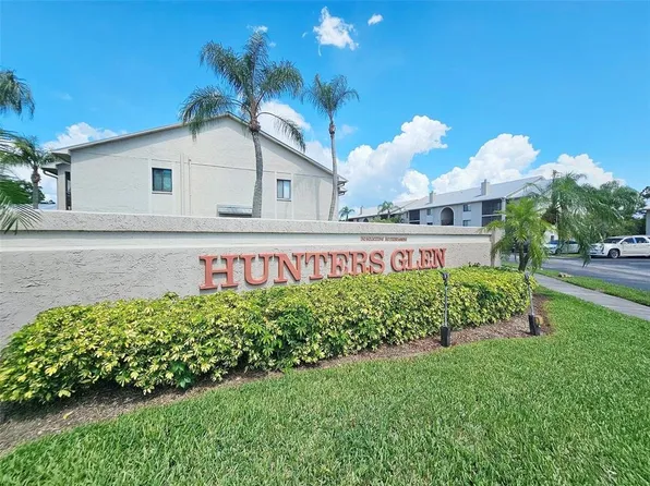 2067 Hunters Glen Dr #313, Dunedin, FL 34698