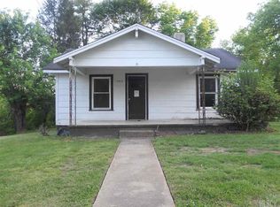 1322 Fairview Dr SW, Lenoir, NC 28645