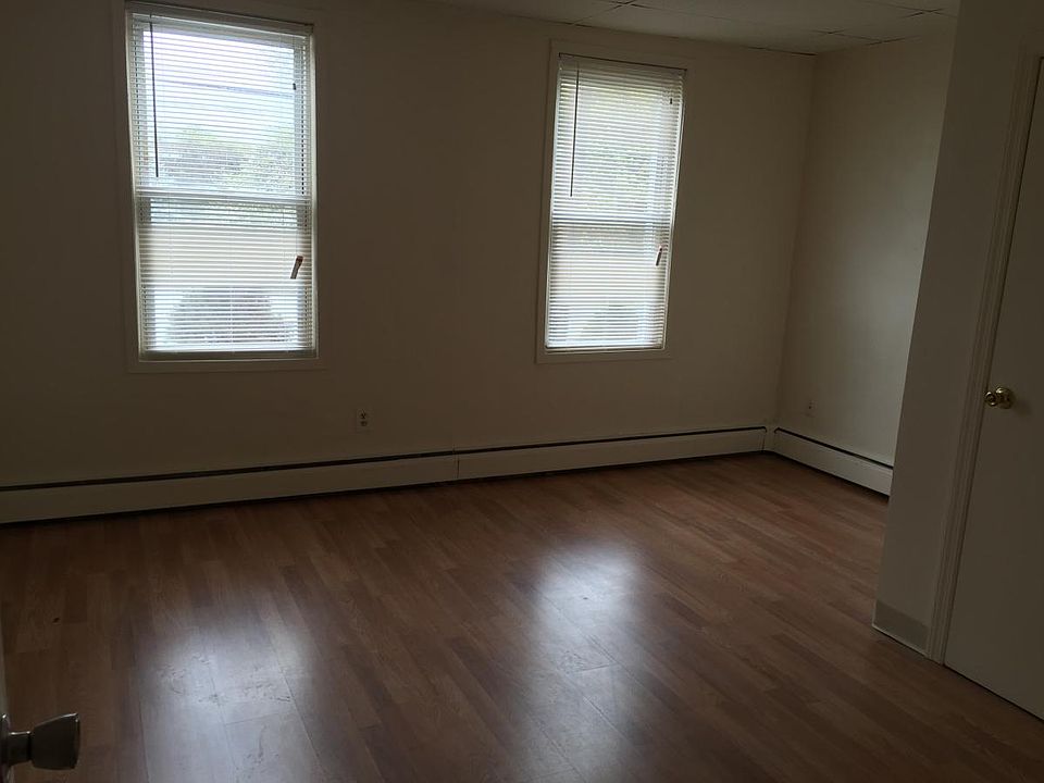 Front Bedroom