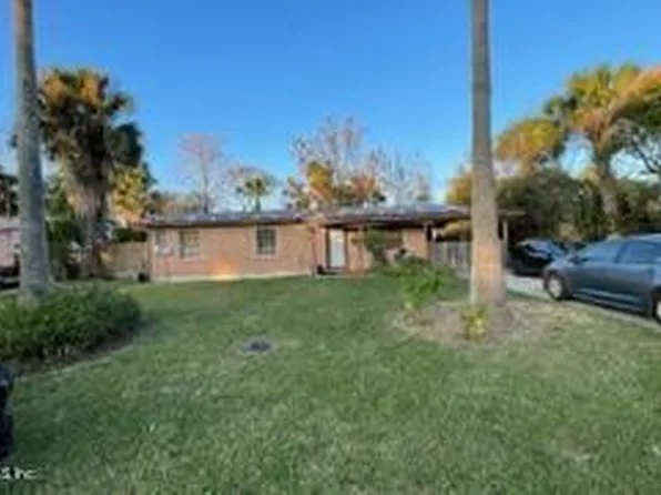 35 SARATOGA Circle N, Atlantic Beach, FL 32233