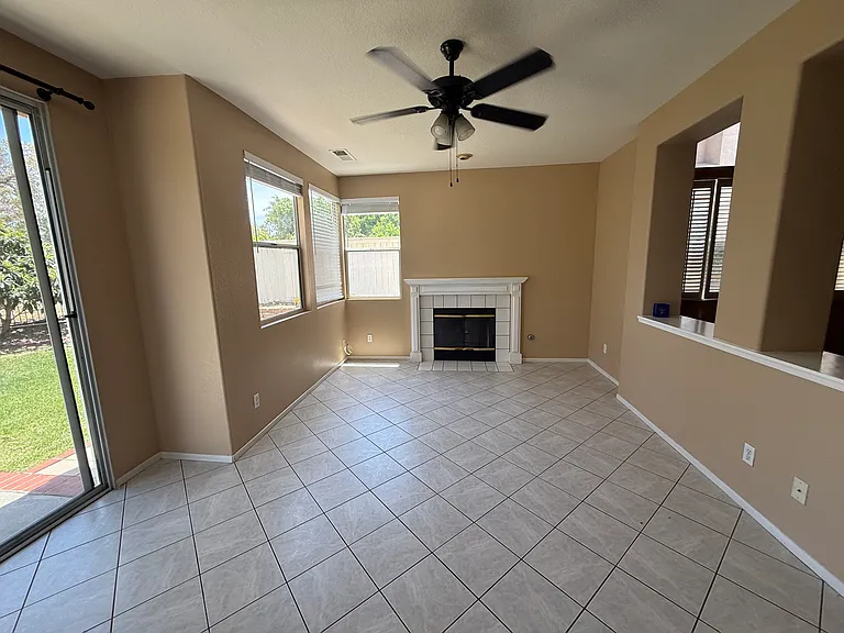 11747 Ramsdell Ct — Photo 8