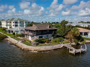 2 Tarpon Dr, Vero Beach, FL 32960