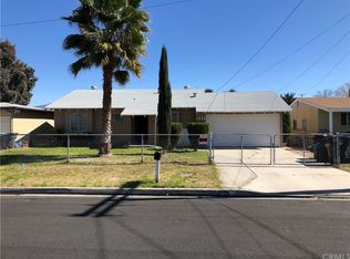 470 S Apricot Ln, Hemet, CA 92543
