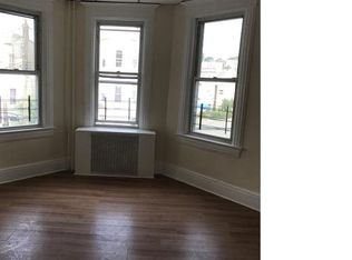 9 Riverview Pl APT 2, Yonkers, NY 10701
