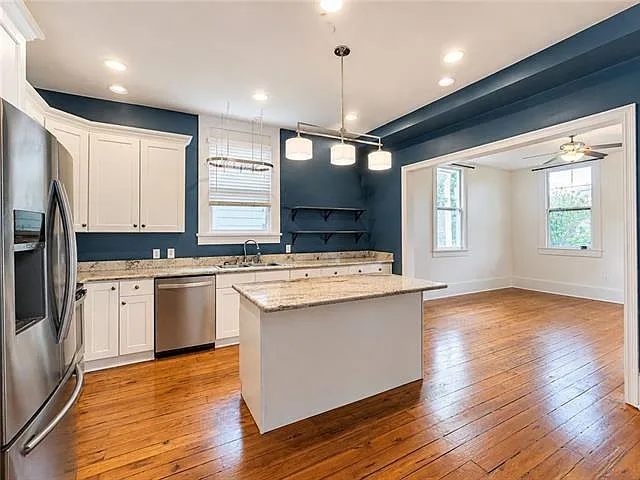 528 S Scott St — Photo 8