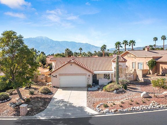 4th image of 64673 Pinehurst Cir