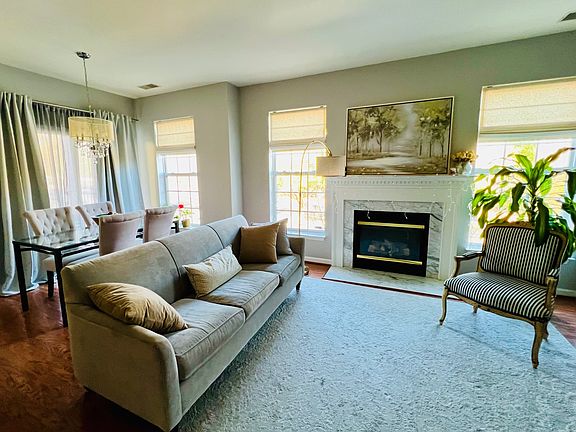 4th image of 5990 Founders Hill Ct Unit 204