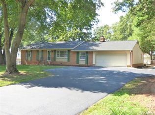 7234 Windermere Dr, Mechanicsville, VA 23116