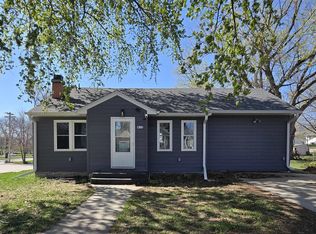 413 Glad St, Schleswig, IA 51461