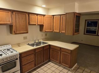 345 Dove St, Oshkosh, WI 54902