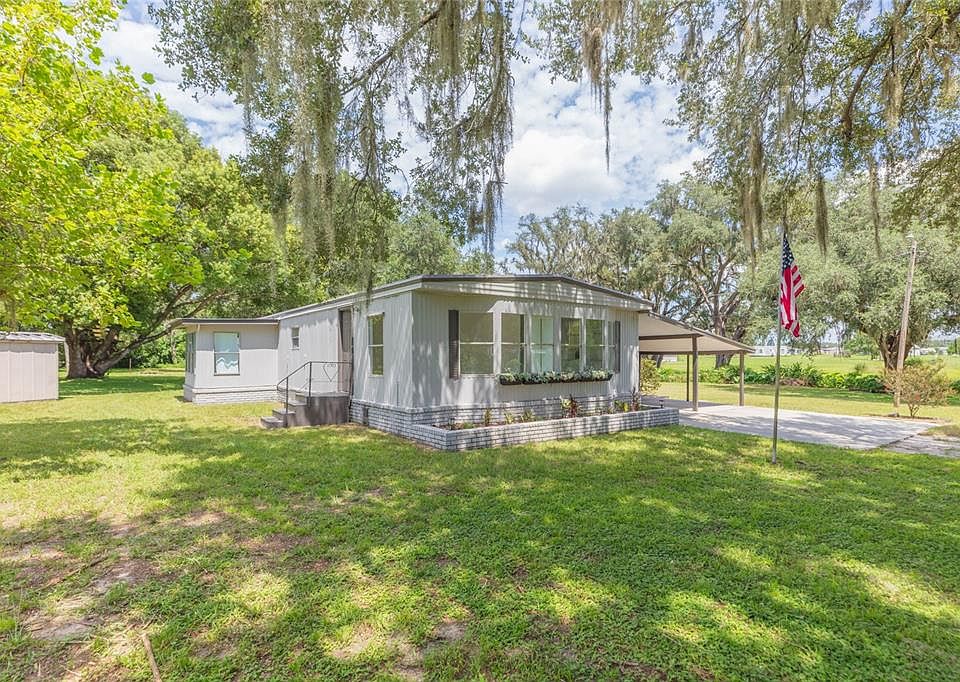 1st image of 4211 LOWELL LANE