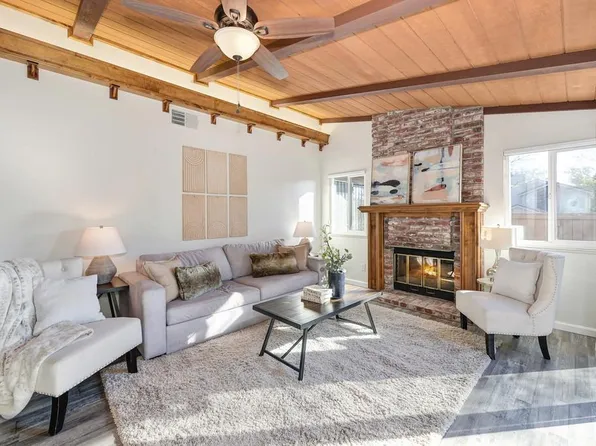 8129 Rose Vine Ln, Fair Oaks, CA 95628